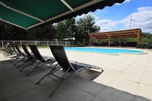 Logis Carline Hotel Restaurant Beaune Image