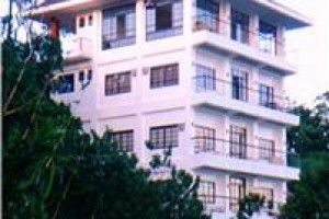 Luniaire Potter's Ridge Hotel Tagaytay Image