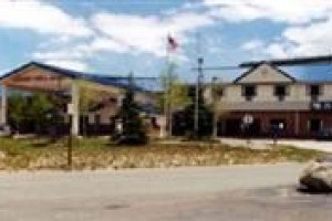 Luxury Inn & Suites Silverthorne Image