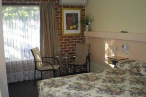 Lyrebird Motel Mullumbimby Image