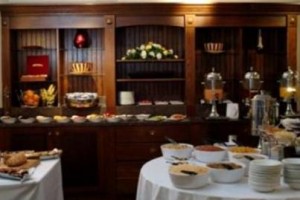 Hatherley Manor Image