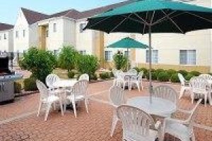 Mainstay Suites Clute Image