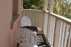 Maison de May Bed & Breakfast Image