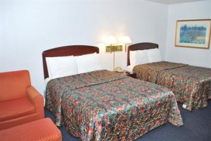 Majestic Inn And Suites Image
