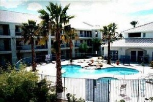 Malibu Suites Image