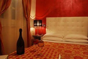 Malo Suites Image