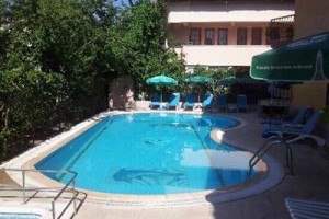 Mandal Inn Hotel Image