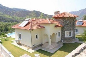 Mandarin Bungalow Image