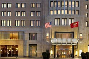 Mandarin Oriental, Boston voted 5th best hotel in Boston
