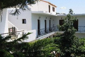 Manolas Studios Skiathos Image