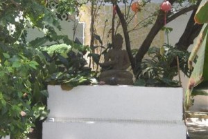 Manolis House Image