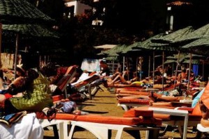 Manuela Hotel Image