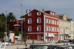 Mare Mare Suites voted  best hotel in Mali Losinj
