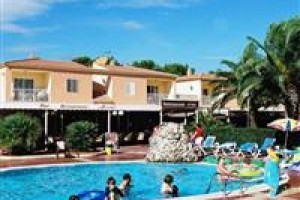 Maribel Apartments Menorca Image