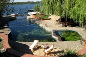Maxim Marine Yacht Club voted  best hotel in Nova Kakhovka