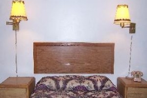 Mayflower Motel Clarendon Hills voted  best hotel in Clarendon Hills