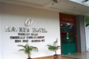 Mayres Hotel Image