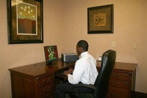 Microtel Inn Tuscaloosa Image