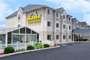 Microtel Inn And Suites Bristol Image