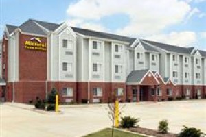 Microtel Inn & Suites Notre Dame University South Bend Image