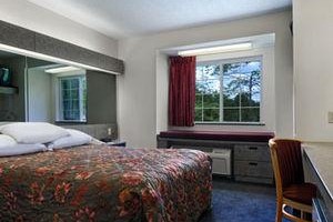 Microtel Inns & Suites Marienville Image
