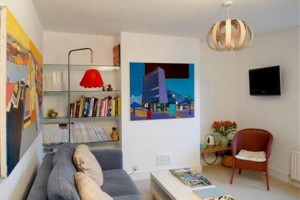 Middle Cottage Bed and Breakfast London Image