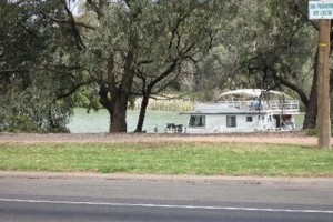 Mildura Riverside Motel voted  best hotel in Gol Gol