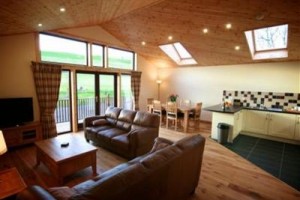 Milton Farm Lodges Image