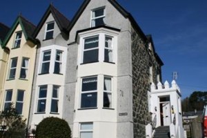 Min-y-Gaer Guest House Criccieth Image