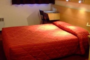 Mister Bed Hotel Chambray-les-Tours Image
