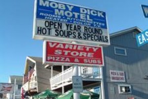 Moby Dick Motel Image