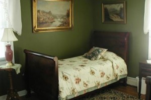Montague House Bed & Breakfast Image