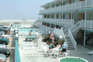 Monterey Resort Image