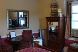 Morrill Mansion Bed & Breakfast Image