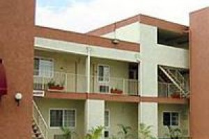 Motel 6 Bell Gardens Image