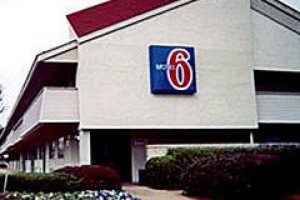 Motel 6 Cedar Rapids Image