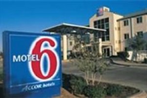 Motel 6 Dothan Image