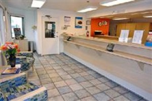 Motel 6 Elk Grove Village Image