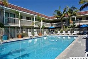 Motel 6 Farmington Image