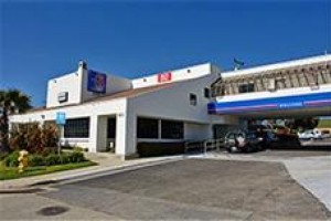 Motel 6 Hearst Castle San Simeon Image