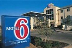 Motel 6 Hermiston voted 5th best hotel in Hermiston