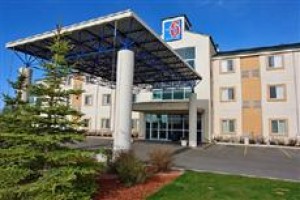 Motel 6 Red Deer voted 6th best hotel in Red Deer