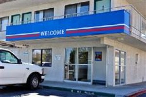 Motel 6 Ridgecrest Image