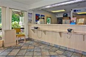 Motel 6 Salem Image