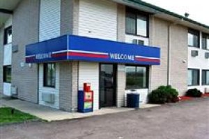 Motel 6 Sioux City Image