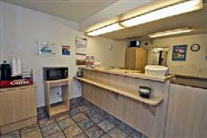 Motel 6 Westminster South Image