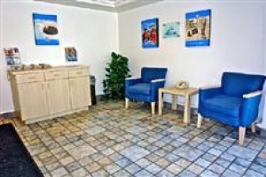 Motel 6 Springfield Chicopee Image