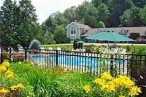 The Mountain Road Resort Image