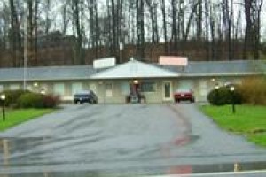 Mountain Trail Motel Newmanstown voted  best hotel in Newmanstown