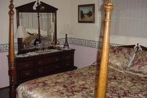 Mountain Vista Bed and Breakfast Image